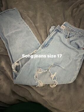 SONG Light Wash Distressed Boyfriend Jeans - Light Blue, Size 17